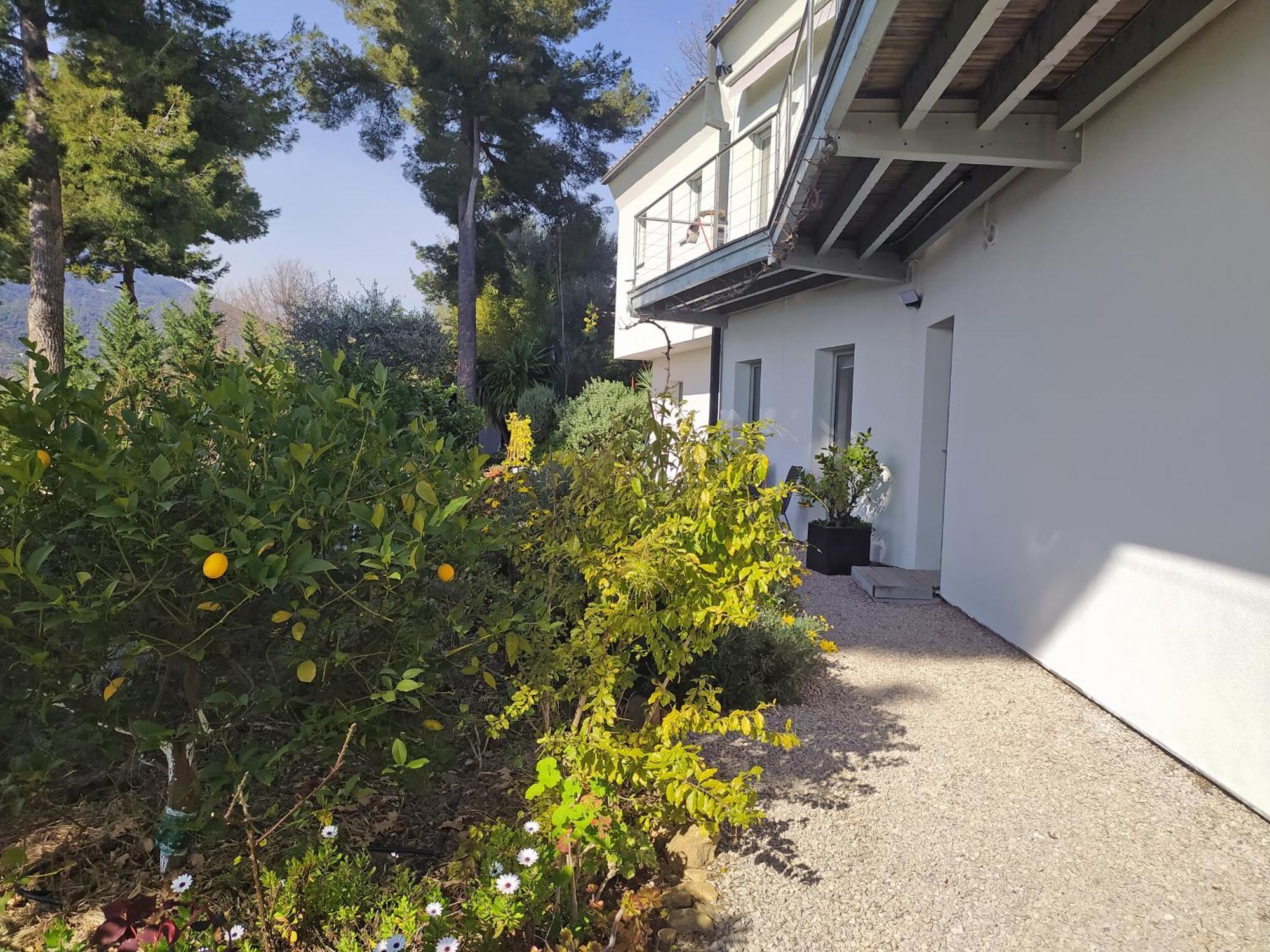 456 Chemin De La Pinede Apartment Menton Bagian luar foto