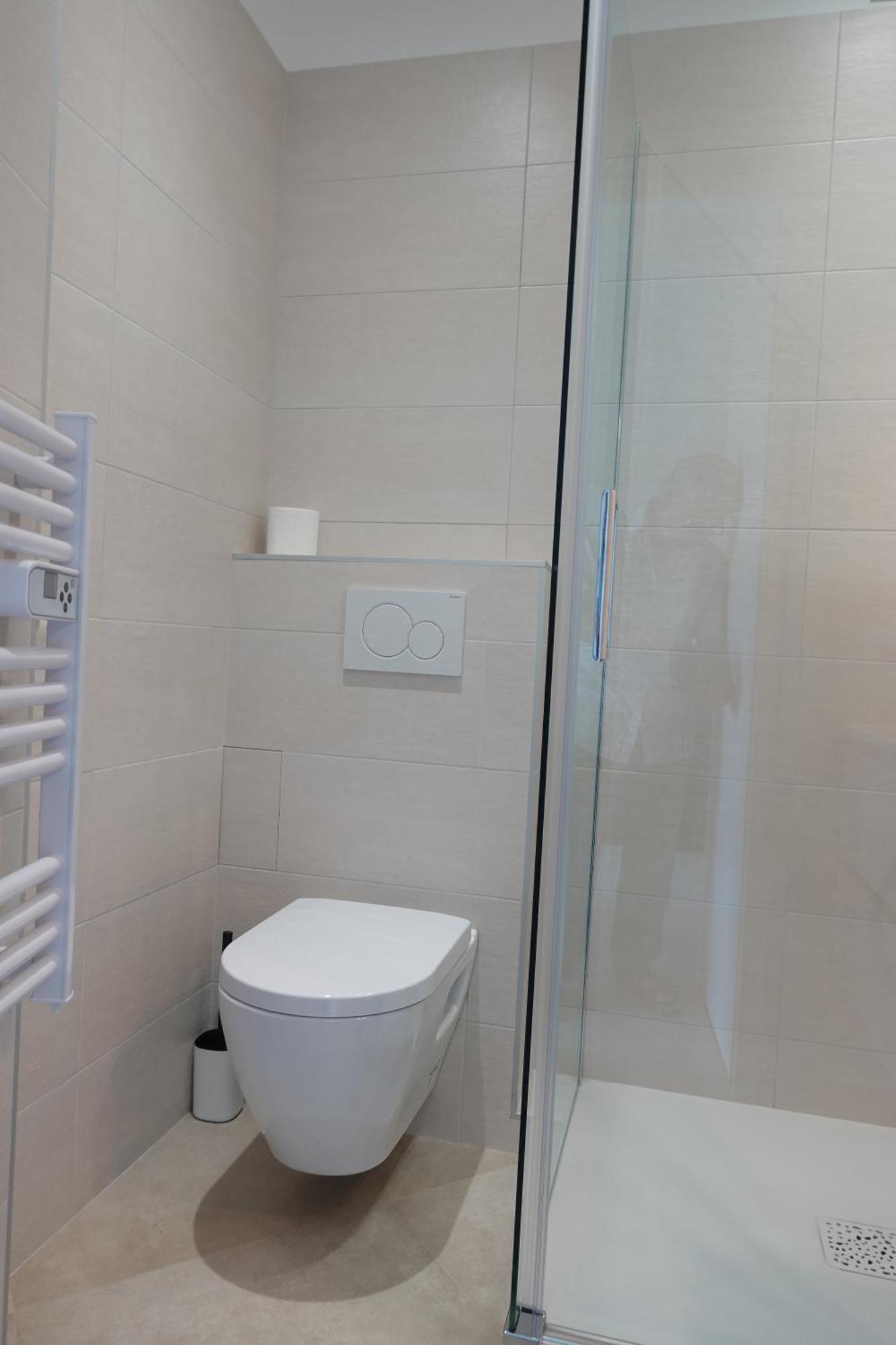 456 Chemin De La Pinede Apartment Menton Bagian luar foto