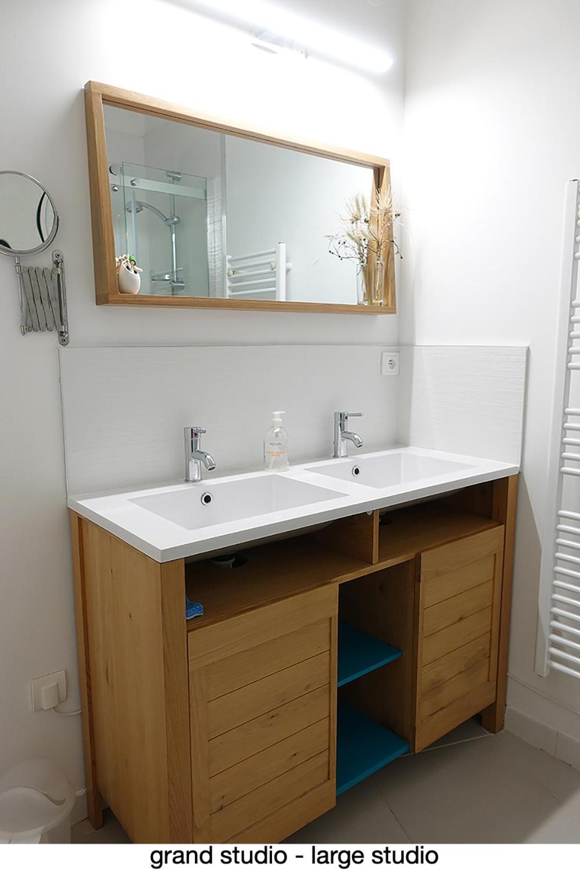 456 Chemin De La Pinede Apartment Menton Bagian luar foto